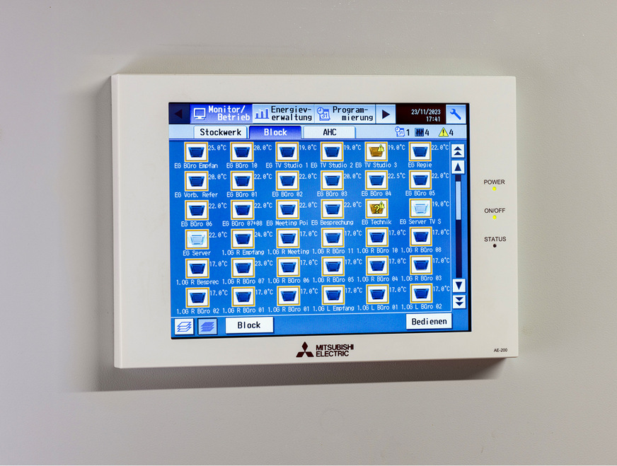 Sämtliche Klimageräte des Konferenz-Zentrums sind an eine AE200-Systemfernbedienung angeschlossen und in den KNX-Standard zur Gebäudeautomation eingebunden.