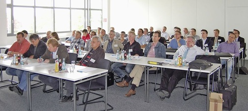 In fünf Fachvorträgen aus dem Hause TEKO, von Testo, Wurm und Lucas-Nülle 
erfuhren die Teilnehmer viel Wissenswertes zu den Themen Supermarktkälte, 
Mess- und Regeltechnik sowie moderne Ausbildungssysteme in der Kältetechnik.
