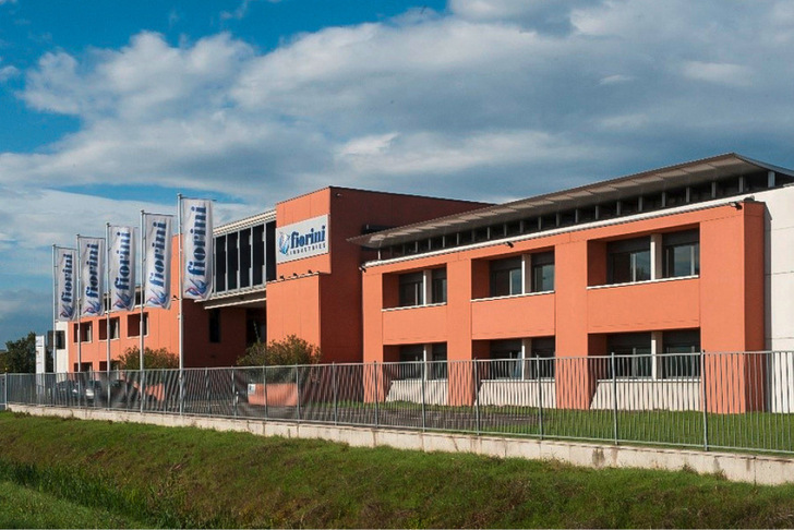 Die Heimat von Fiorini ist das 60.000m² große Werk in Forli nahe Bologna. - © Bild: Fiorini Industries S.r.l.