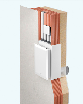 Querschnitt durch eine Wand mit montiertem Lüftungsgerät und integrierten Kanälen. - © Bild: Helios